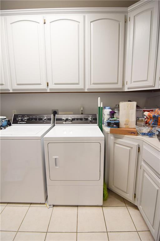 Building Photo - 2716 W Centennial Dr