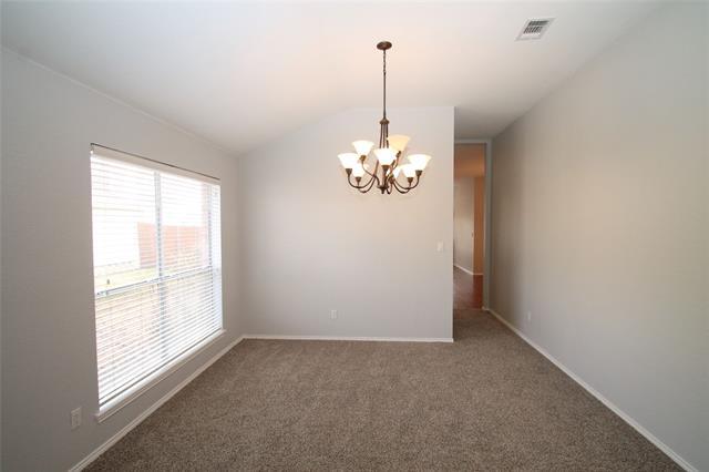 Building Photo - 824 Dixon Ln