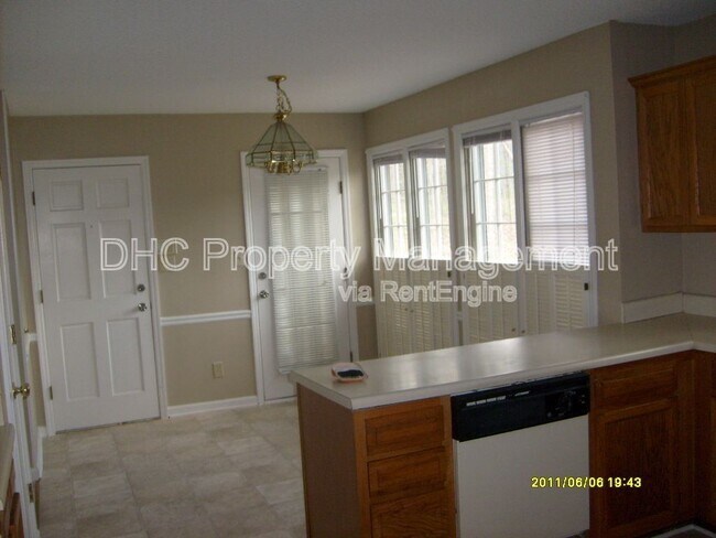 Building Photo - 3142 Ashbury Ln