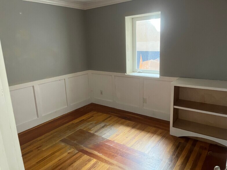 Building Photo - 509 N 200 W