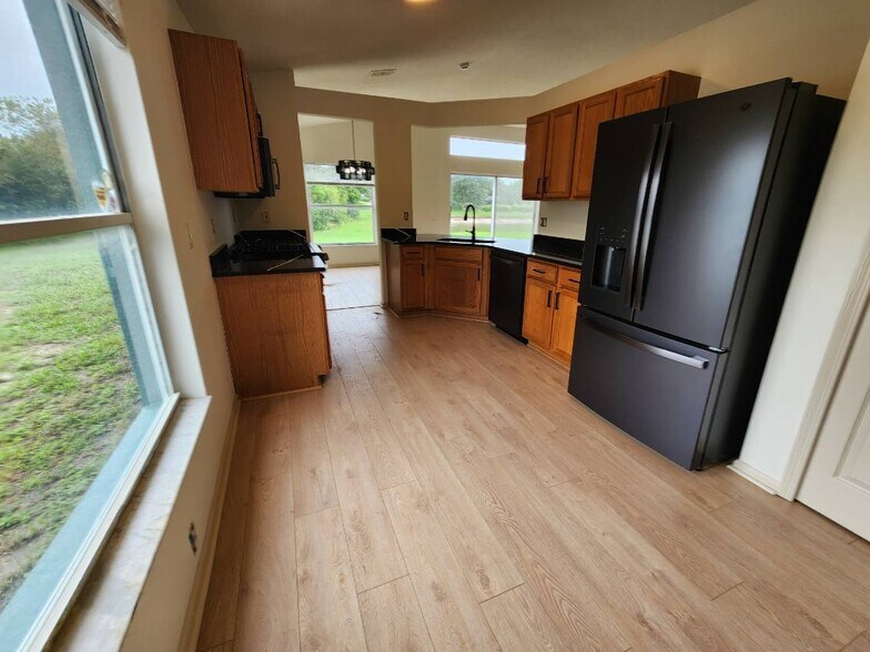 Building Photo - 3333 Keswick Ct