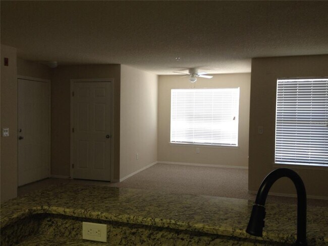 Building Photo - 2218 Grand Cayman Ct