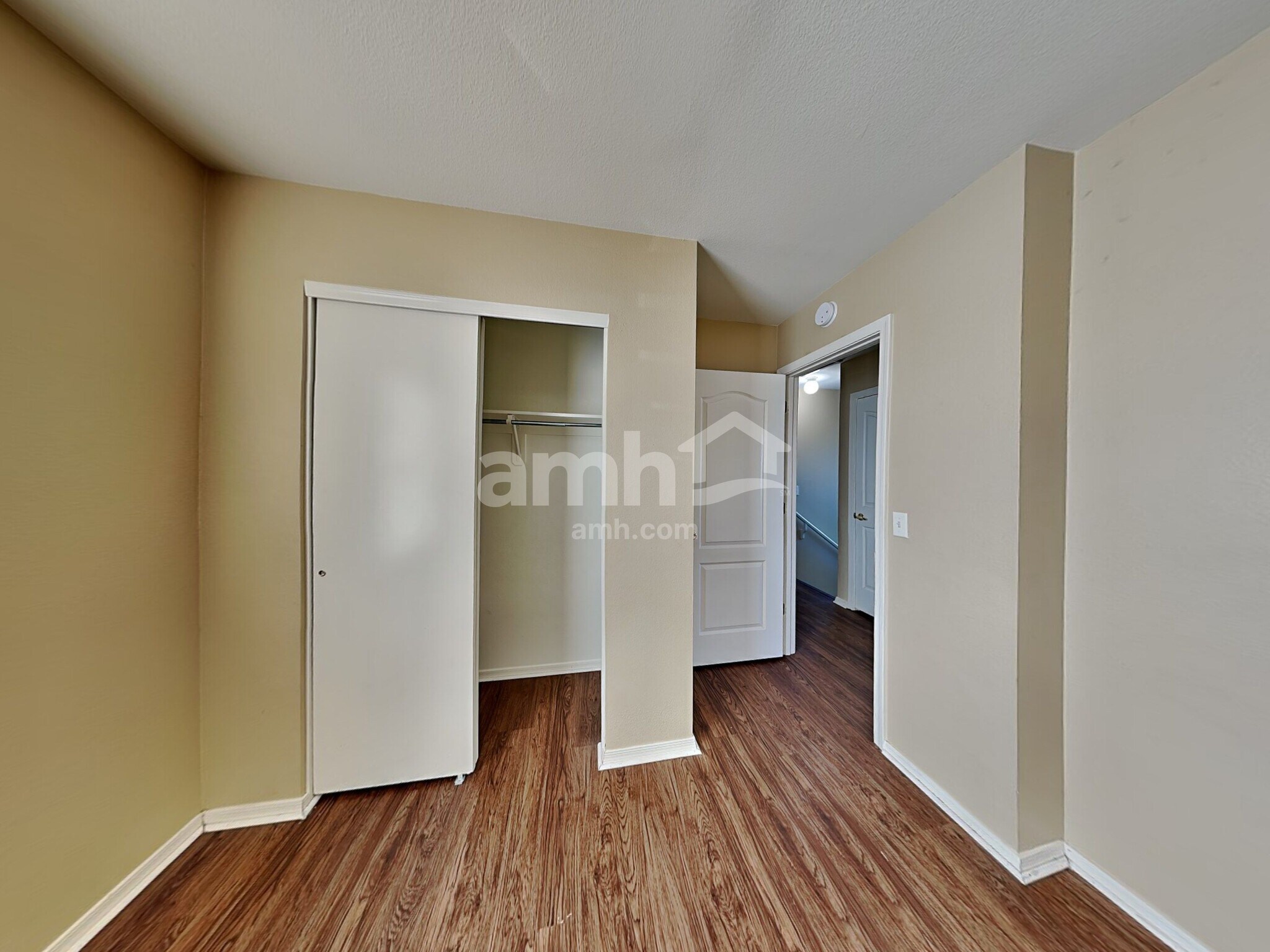 Building Photo - 6769 S Aquiline Dr