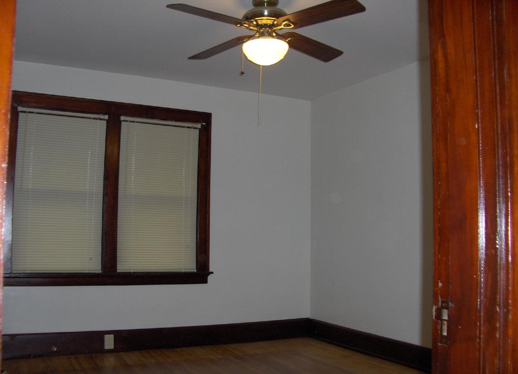 Upstairs BR with large closet, $695. month - 2360 Chickasaw St