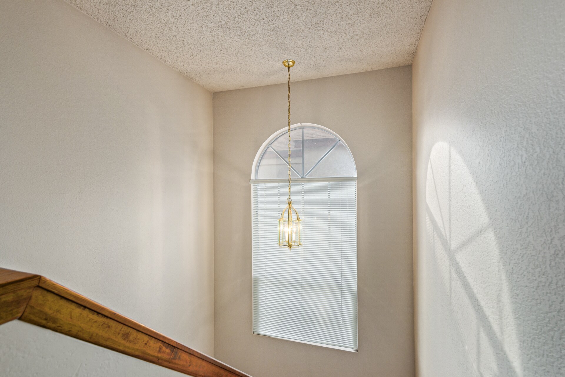 Building Photo - 518 E Wescott Dr