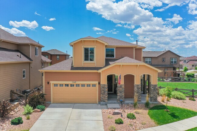 Primary Photo - 7143 Jagged Rock Cir