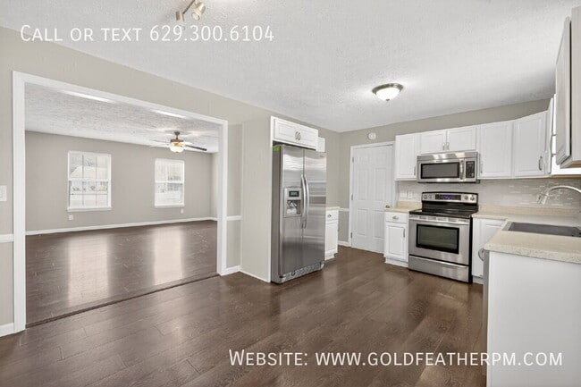 Building Photo - 3016 Pellas Pl