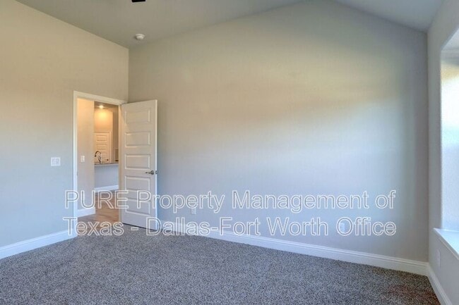 Building Photo - 807 Mary Lee Ln