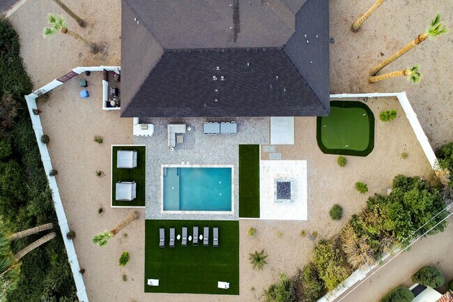 Building Photo - 4633 N 49th Pl