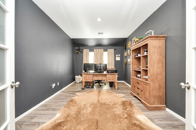 Building Photo - 2835 Mistygate Ct