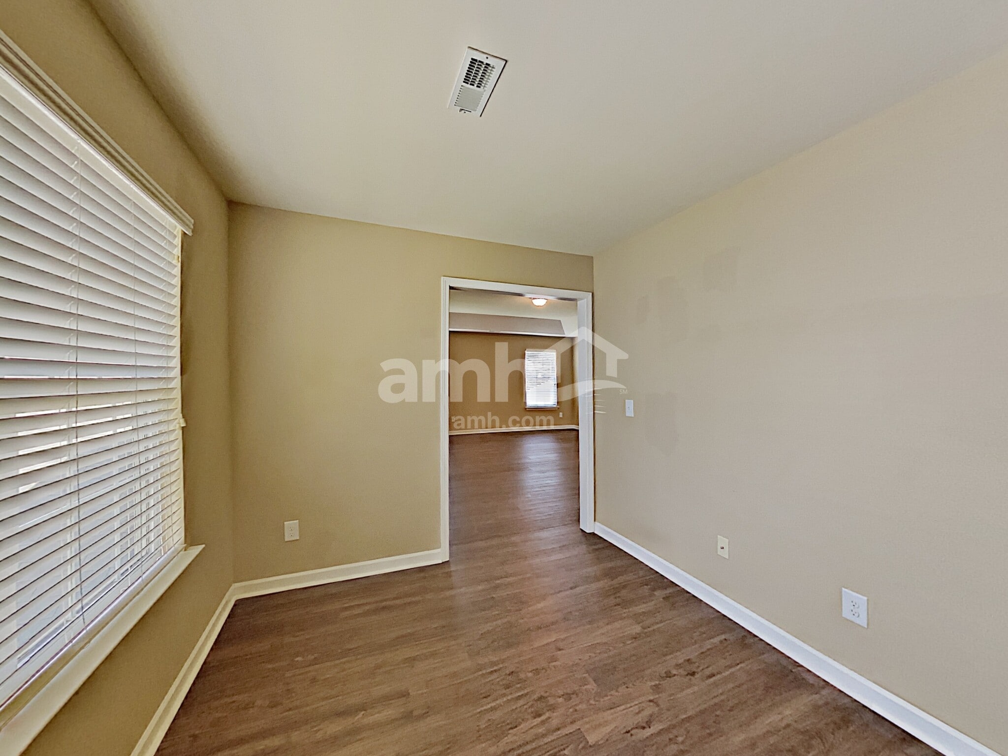 Building Photo - 4027 Cadence Dr