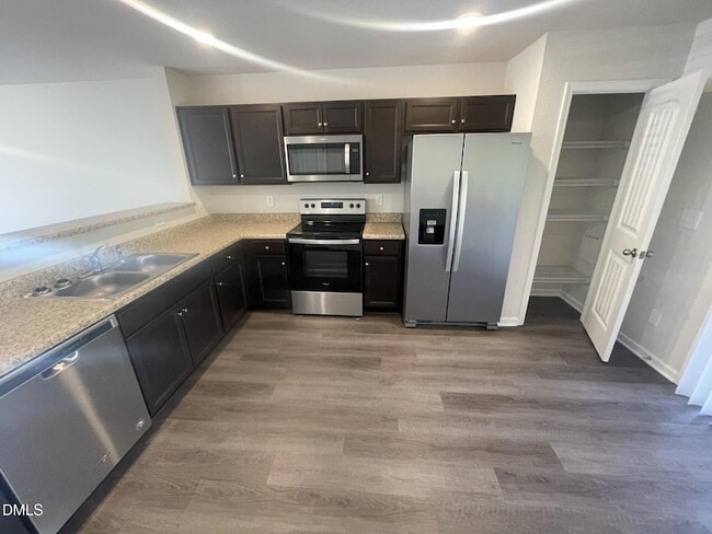 Building Photo - 2044 Wiggins Village Dr