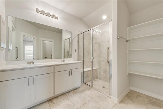 Building Photo - 1200 Kanata Ct
