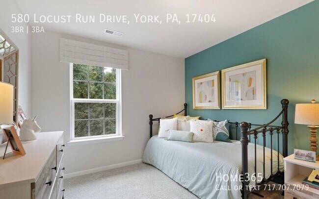 Building Photo - Brand New Townhouses on Locust Run Drive!