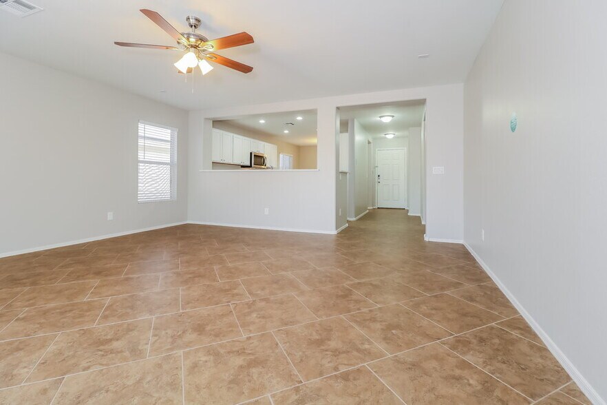 Building Photo - 22614 W Papago St