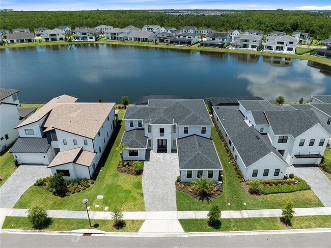Building Photo - 9445 Santorini Dr