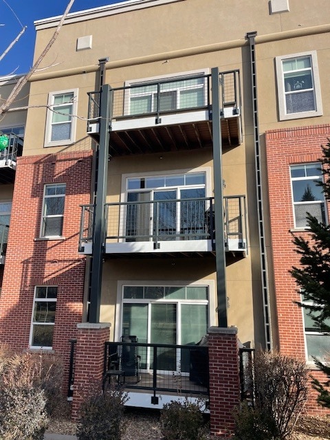 Building Photo - 5401 S Park Terrace Ave