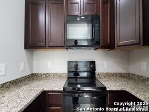 Building Photo - 16926 Spirit Brk