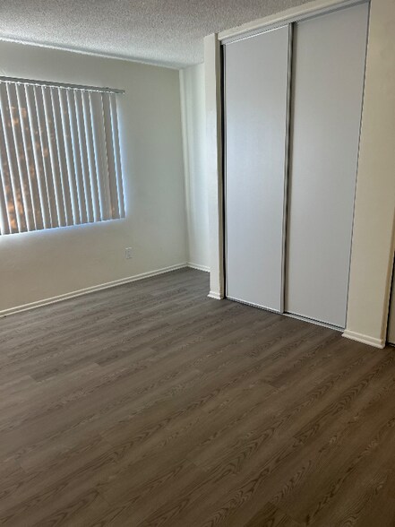 Building Photo - 10200 De Soto Ave