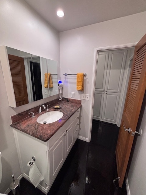 Building Photo - 1255 N HARPER Ave