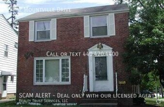 Building Photo - 3 Bed 2 Bath Updated Colonial Home!