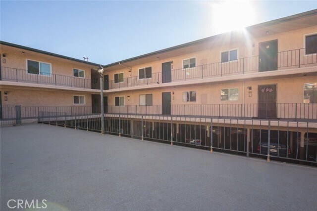 Building Photo - 2940 N Verdugo Rd