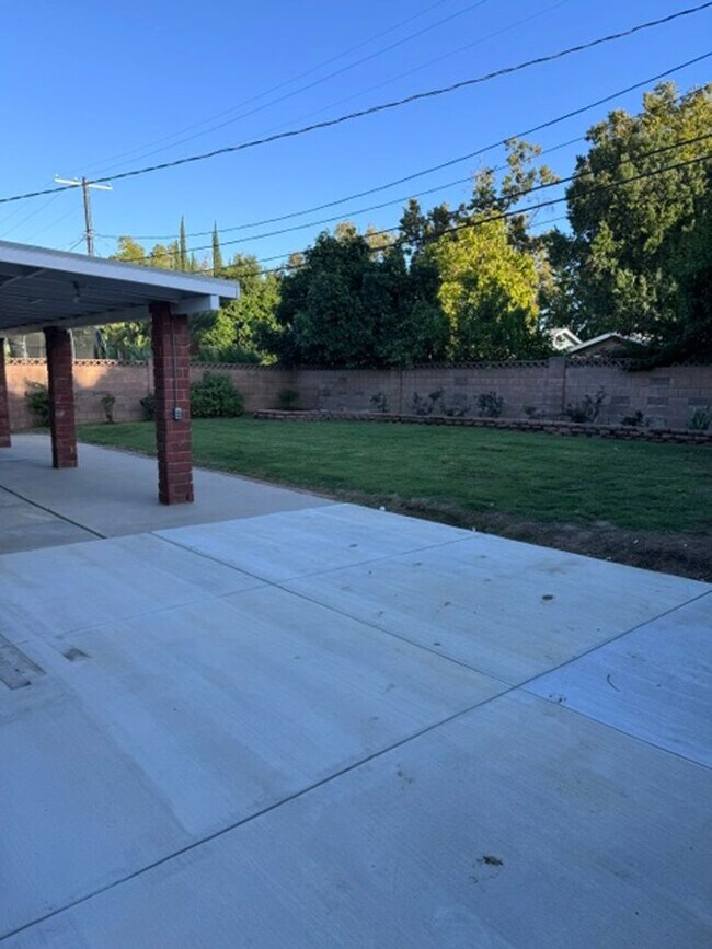 Building Photo - 23740 Welby Way