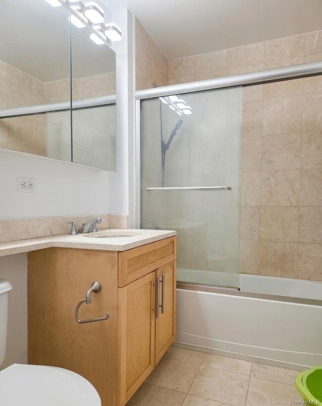 Building Photo - 40-28 College Point Blvd