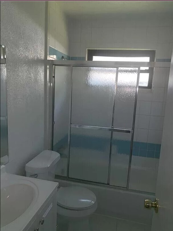Building Photo - Great Rental in Farmers Branch, TX 75234