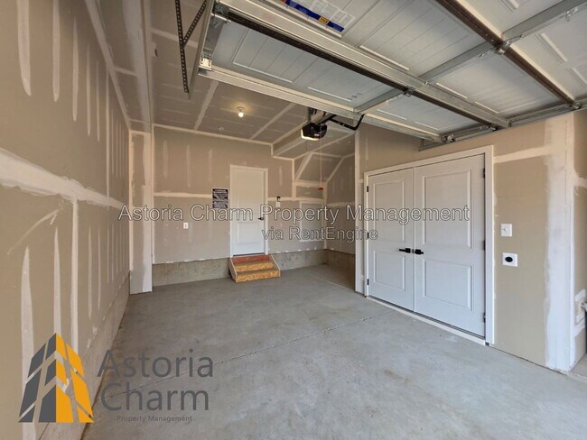 Building Photo - 2928 Maisel St