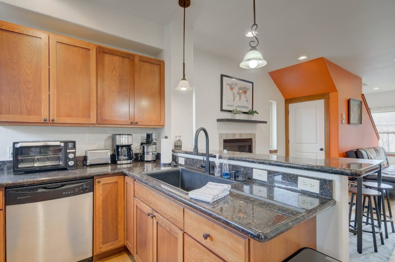 Building Photo - 3327 N 27th Ave