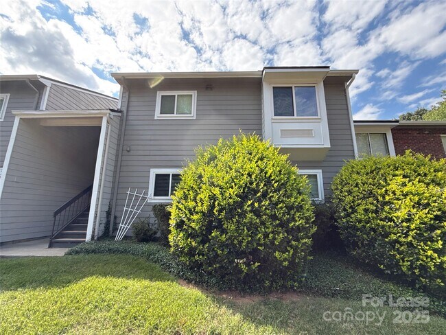 Primary Photo - 3240 Heathstead Place