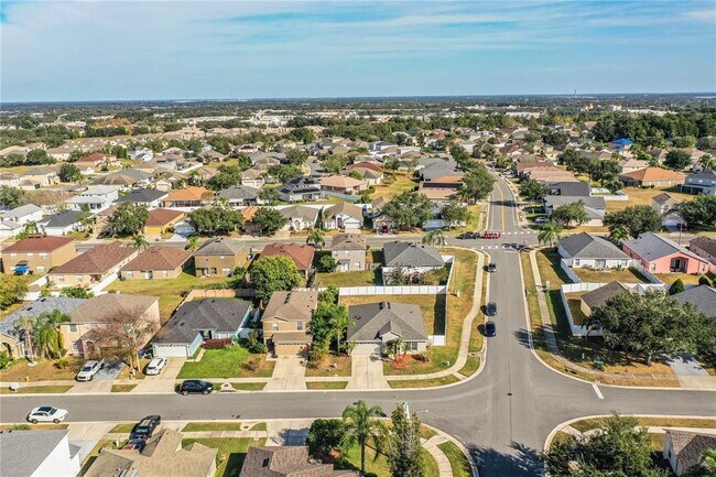 Building Photo - 3998 Rollingsford Cir