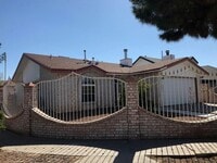 Building Photo - 11392 Tenaha Ave