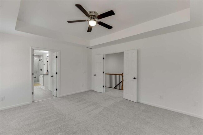 Building Photo - 1840 Oak Tree Hollow