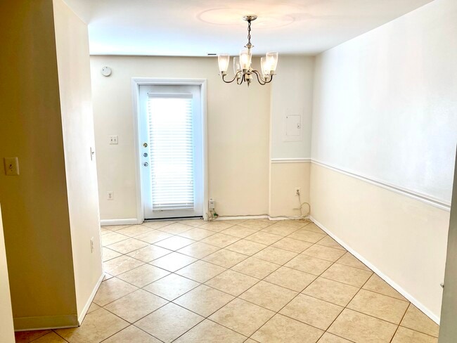 Dining Room - 9495 Linden Leaf Ct