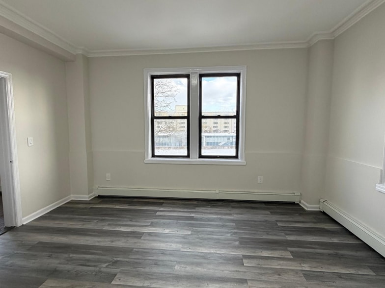 Building Photo - 150 S Harrison St