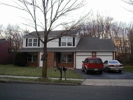 Building Photo - 4556 Winding Brook Dr