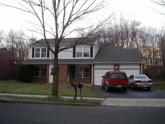 Building Photo - 4556 Winding Brook Dr