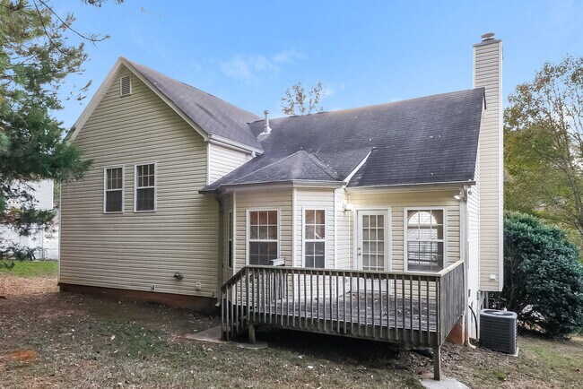 Building Photo - 7254 Brittany Way