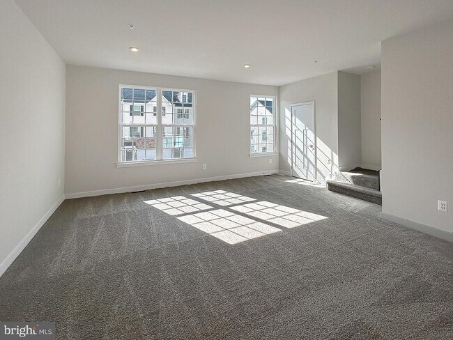 Building Photo - 338 Paca Gardens Ln
