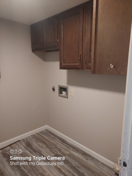 Building Photo - 10214 Paganica Pl