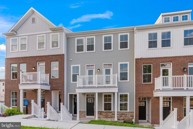 Building Photo - 808 Graphite Dr