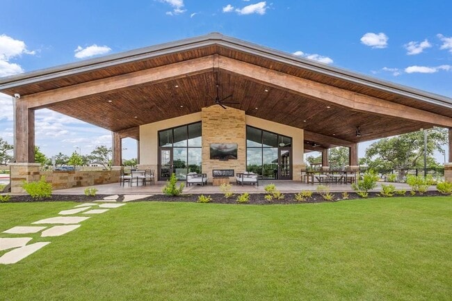 Building Photo - 1304 Salt Lick Dr