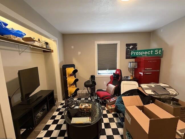 Building Photo - 32 Highland Ave