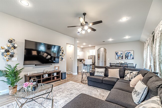 Building Photo - 15022 Concho River Wy