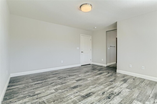 Building Photo - 9601 Abbey Pond Ave