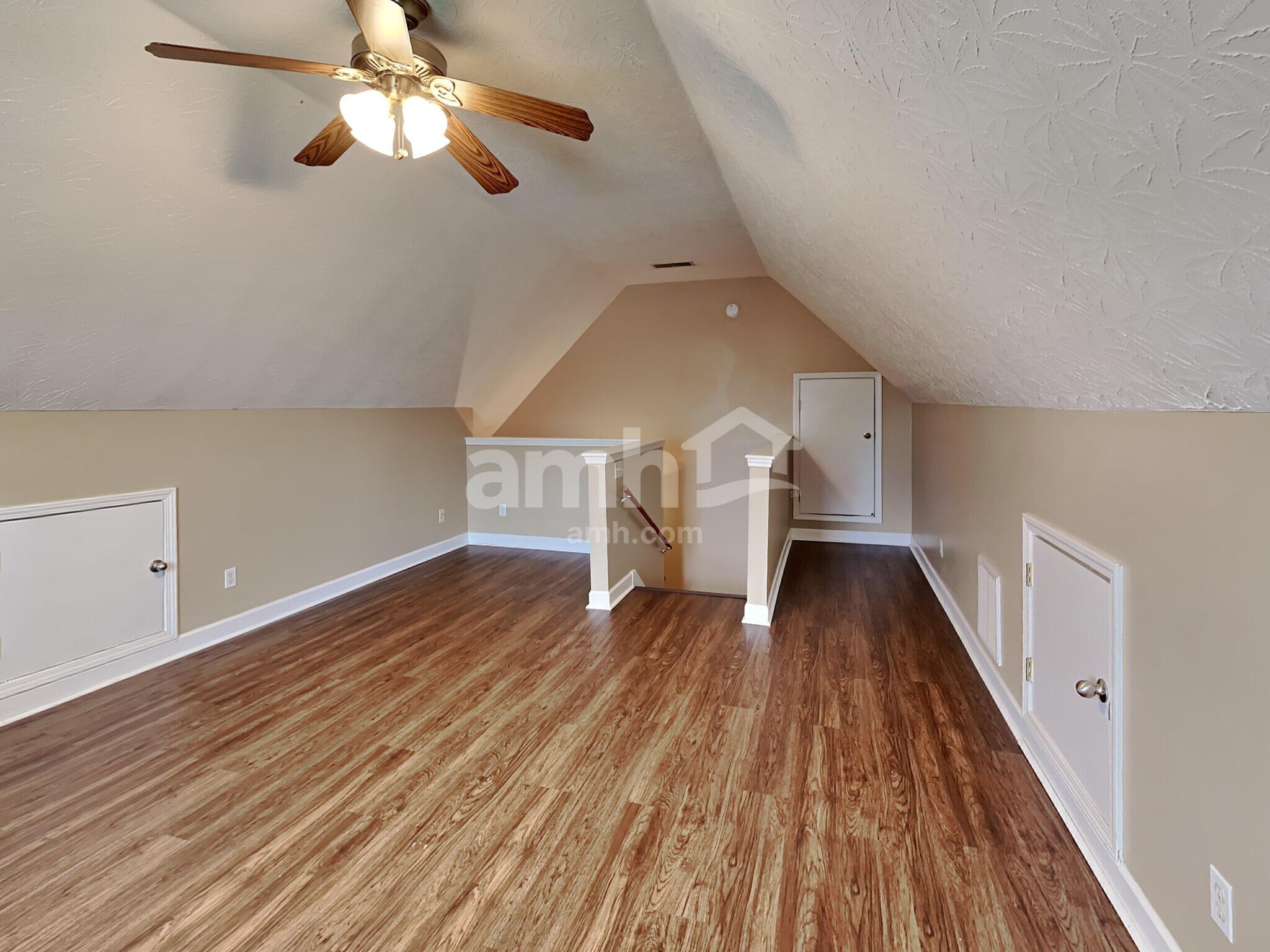 Building Photo - 711 Riata Ct