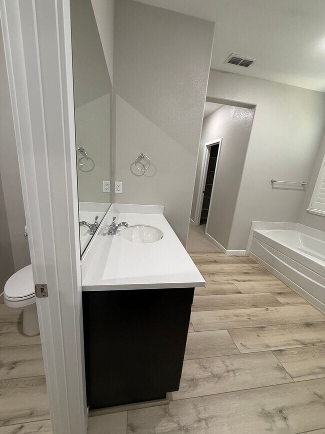 Building Photo - 3223 Le Bourget Ln