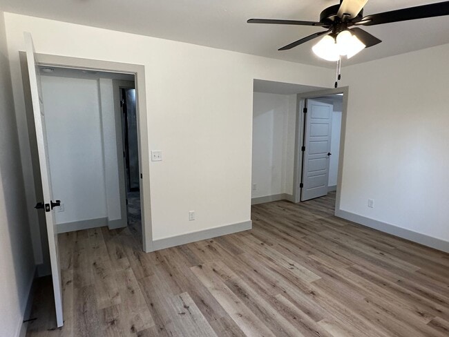Building Photo - NEW CONSTRUCTION 5 Bed 3 Bath w/ Walk Out ...